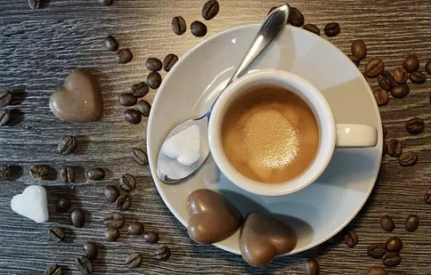 (P) Cum să pregătești o cafea espresso acasă ca un profesionist, în 4 pași?