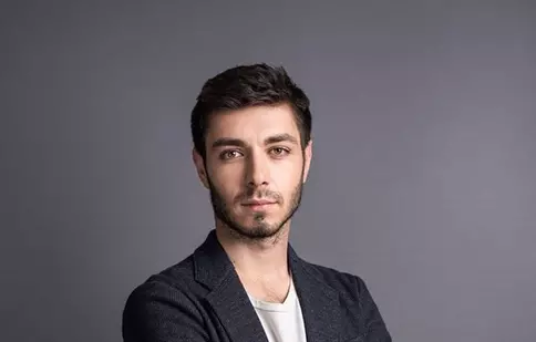 Prezentatorul TVR 1 Daniel Coman a devenit tată