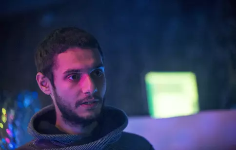 Lungmetrajul „Cap și Pajură”, cu Alex Călin și Florin Salam în distribuție, intră de vineri în cinematografe