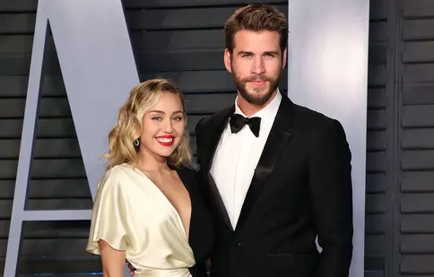 Miley Cyrus vorbește despre căsnicia modernă pe care o are cu Liam Hemsworth și decizia de a nu avea copii