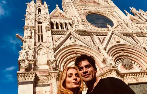 GALERIE FOTO, Jorge Salinas și Elizabeth Álvarez au sărbătorit în Italia cei opt ani de căsnicie