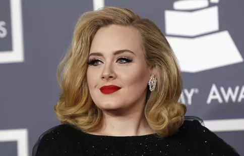 Adele a slăbit 19 kilograme. Cum arată acum artista