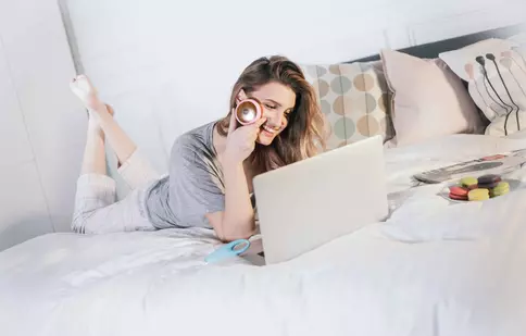 Cum să ai grijă de tenul tău acasă   în doar 90 de secunde