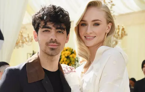 Sophie Turner și Joe Jonas se pregătesc să devină părinți. Cei doi s-au mutat în casă nouă