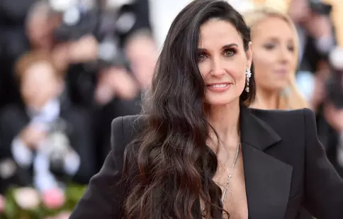 Demi Moore spune că s-a „schimbat” pentru a-și salva căsniciile