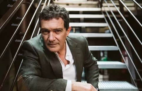 Actorul Antonio Banderas a fost depistat pozitiv cu coronavirus