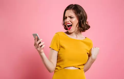 3 motive pentru care sa apelezi la serviciile de reincarcare Vodafone online