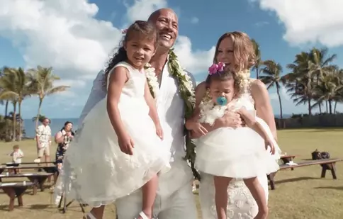 Dwayne „The Rock” Johnson a anunțat că el și familia s-au îmbolnăvit de COVID-19
