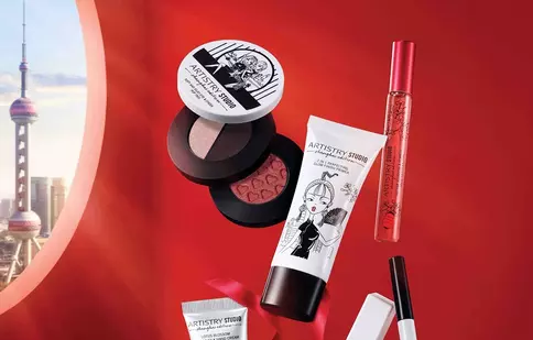 Noua colectie Amway, Artistry Shanghai Edition, dezvaluie somptuozitatea rosului din Shanghai
