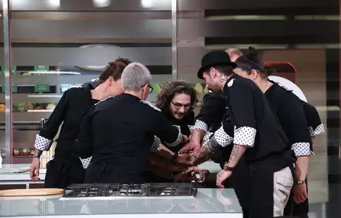 Chef Florin Dumitrescu a pierdut o concurentă la „Chefi la cuţite”. Ce s-a întâmplat în ediția de aseară