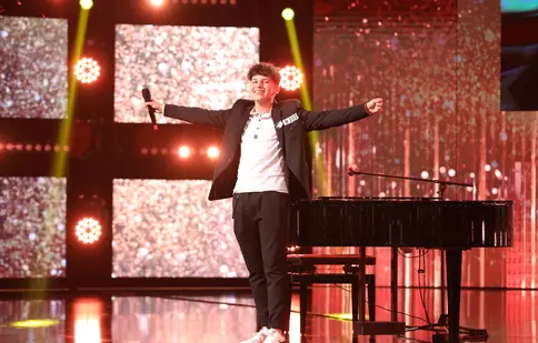 „Românii au talent”. Smiley și Pavel Bartoș au apăsat al doilea golden buzz
