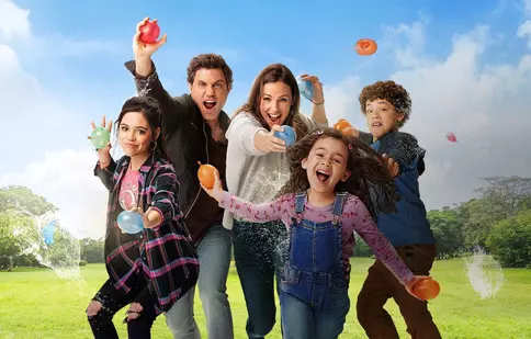 Ce filme și seriale noi apar pe Netflix în luna martie 2021
