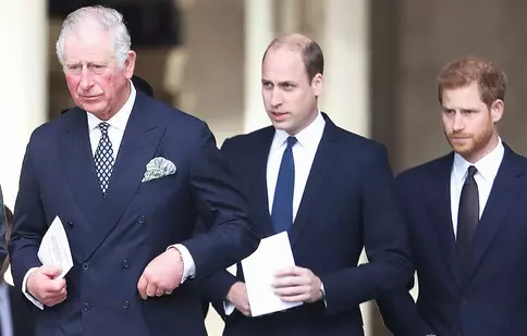 Prințul Charles și William au vorbit pentru prima oară cu Harry, după scandal. Lucrurile nu par să se îndrepte