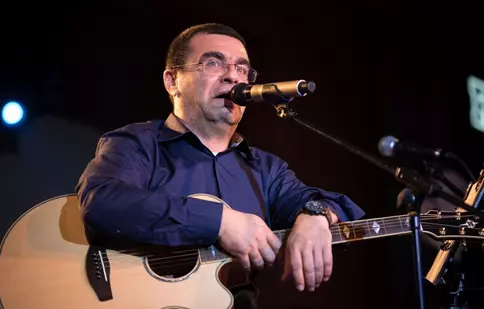 Mihai Mărgineanu și Andreea au sărbătorit 19 ani de relație în Spania. Cum arată soția artistului