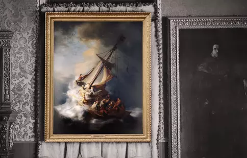 Trebuie să vedeți documentarul Netflix „Cel mai mare jaf de obiecte de artă din istorie”!