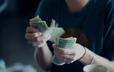 (P) Cum să alegi un job care îți oferă independență financiară