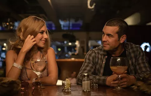 Cine preferă thrillerele? 5 seriale spaniole de la Netflix care vă vor ține în fața ecranului