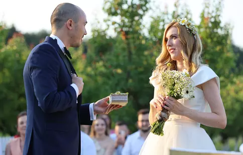 „Căsătoriți pe nevăzute”, 19 octombrie. Suspans la nuntă:  „N-am cum să spun...”