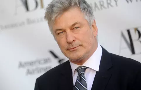 Alec Baldwin este „bântuit” de moartea Halynei Hutchins. De ce este îngrijorată Hilaria, soția actorului