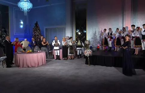 Star Chef, ediție specială de Revelion la Antena Stars. Adriana Trandafir este gazda emisiunii