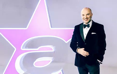 Dan Capatos aduce din nou pe micile ecrane „Un show păcătos”. Primele declarații ale prezentatorului