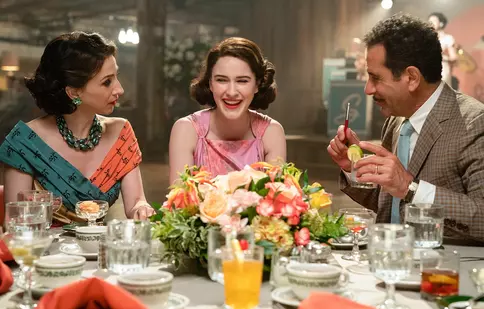 Serialul „The Marvelous Mrs. Maisel” a fost reînnoit pentru al cincilea sezon