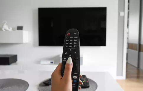 Încă opt noi televiziuni în grupul care deține Prima TV. Despre ce posturi e vorba