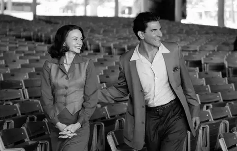 „Maestro”, Netflix a lansat trailerul pentru filmul cu Bradley Cooper și Carey Mulligan. Când este premiera 