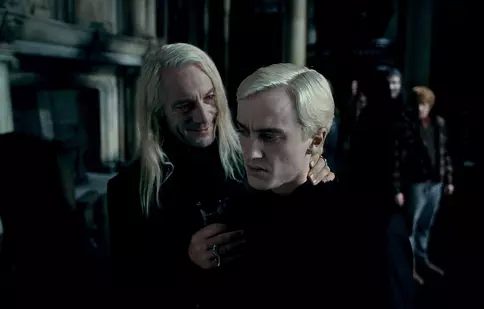 Reuniunea familiei Malfoy. Tom Felton s-a reîntâlnit cu tatăl lui din „Harry Potter”, Jason Isaacs. Cum s-au fotografiat
