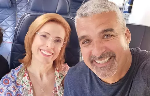 Aurelian Temișan și Monica Davidescu și-au reînnoit jurămintele în fața a 260 de oameni. „Te aleg tot pe tine, în fiecare zi!”