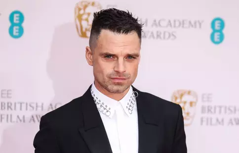 Actorul român Sebastian Stan a fost nominalizat la Globurile de Aur 2023. Cu ce mari actori va lupta pentru un premiu