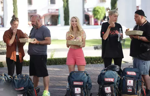 Andreea Bălan continuă cursa America Express fără Andreea Antonescu