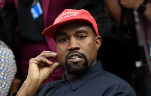 Kanye West a fost interzis pe rețeaua X, fostul Twitter. Mesajul care l-a revoltat pe Elon Musk