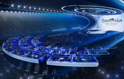 Cine prezintă Eurovision 2023. Printre amfitrioni se numără și vedeta serialului „Ted Lasso”