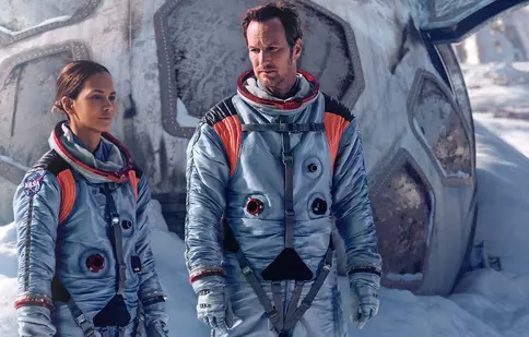 Filme la TV azi, 24 februarie: „Moonfall”, „Întoarcerea la laguna albastră”, „Dansul dragostei 2”,„Triplu X-2”