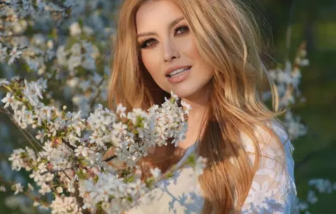 Elena Gheorghe va petrece de Paște pe malul mării. Ce va găti artista? „Eu pregătesc meniul meu”. EXCLUSIV