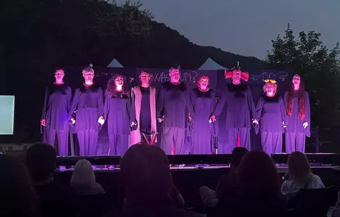 Stagiunea mobilă unteatru, lansată oficial. Cum ajunge teatrul în zonele cu acces limitat la cultură
