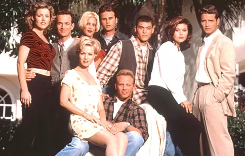 Cum arată Kelly din „Beverly Hills 90210” la 51 de ani? Este îndrăgostită lulea: „Mă faci o persoană mai bună”