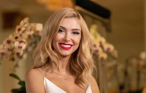 Andreea Bălan a făcut turul casei. Cât costă vila în care locuiește