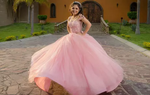 Ce modele de rochii din tulle se poartă anul acesta?