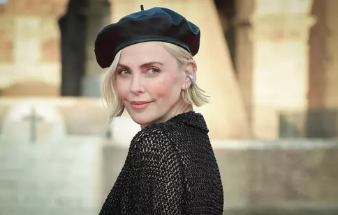 Charlize Theron, despre experiența pe aplicațiile de dating: „Toți sunt CEO… de nimic”
