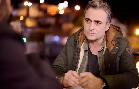 Kutsi, protagonistul serialului „Melek” de la Kanal D, divorțează de soția sa. Motivul din spatele despărțirii lor