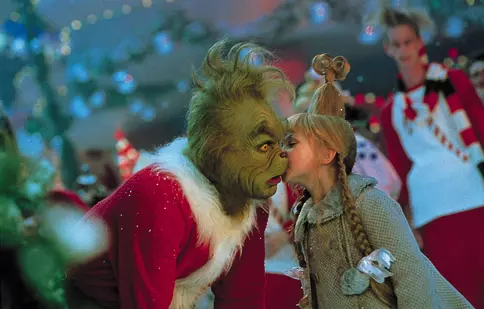 Jim Carrey și Taylor Momsen, revedere emoționantă după 25 de ani de la filmul „Grinch”. Cum arată astăzi micuța Cindy Lou
