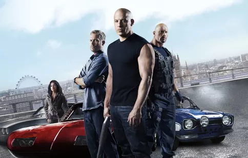 Filme la TV azi, 3 septembrie: „Furios și iute 6”, „The Flash”, „Cartea lui Eli”, „Cavalerul negru”