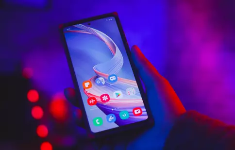 Telefoanele Mobile: De la începuturi până la Telefoanele Honor 