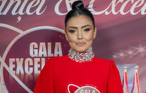Andreea Mantea, apariție ca de Oscar la o gală cu premii. Cum s-a îmbrăcat vedeta de la Kanal D