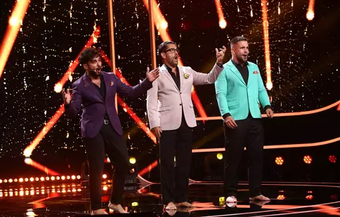 Cezar Ouatu, moment de excepție la iUmor 2023. Artistul e membru în prima trupă de stand-up comedy muzical, The Free Tenors