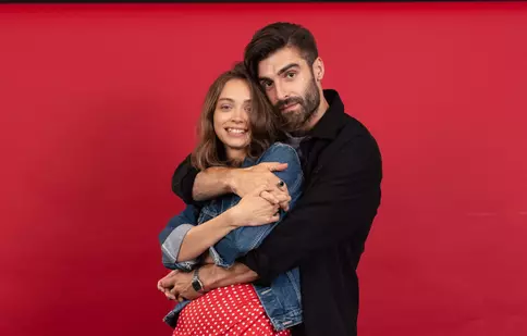 „Groapa” iese din grila Pro TV. Cum poate fi urmărit serialul cu Daniel Nuță și Teona Stavarachi