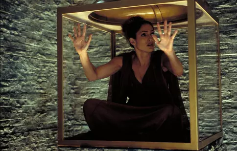 Filme la TV azi, 25 octombrie: „Conexiune inversă”, „Insula Shutter”, „Lunetistul: Trăgătorul din umbră”, „Jaf contra cronometru”
