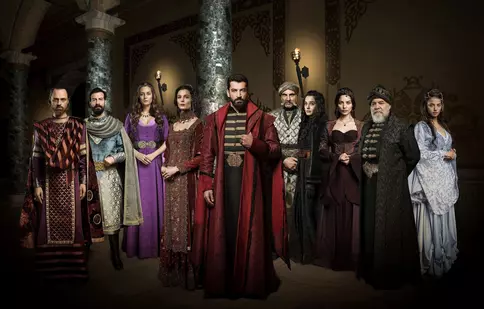 Postul TDC difuzează serialul istoric „Mehmed”, cu celebrul Kenan Imirzalioglu în rol principal. Când e premiera